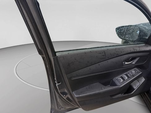 Used 2023 Honda Accord EX image 10