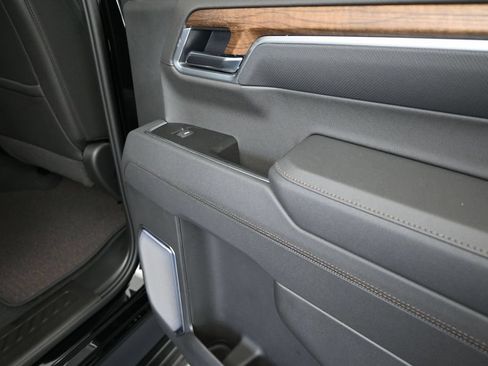 New 2026 Chevrolet Silverado 1500 High Country w/ Midnight Edition AWD/4WD image 23