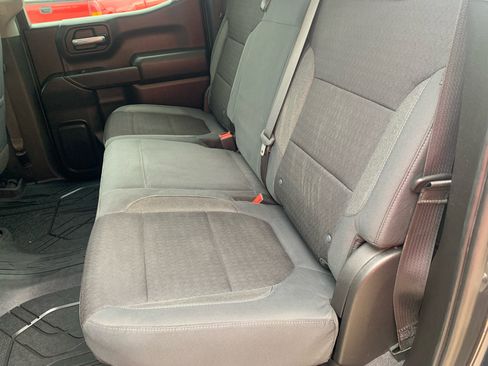 Used 2019 Chevrolet Silverado 1500 LT w/ Texas Edition image 21