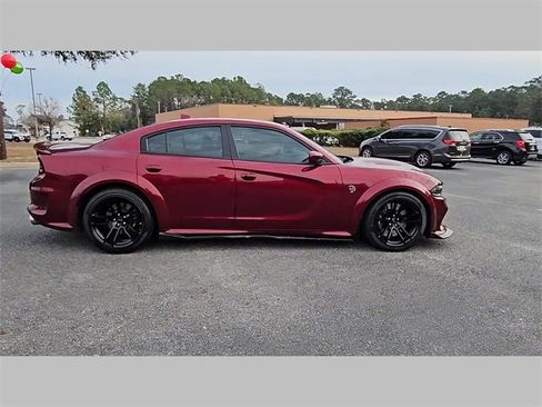 Used 2022 Dodge Charger SRT Hellcat w/ Harman/Kardon Audio Group image 31