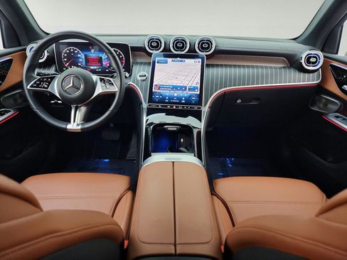 Used 2023 Mercedes-Benz GLC 300 4MATIC image 24