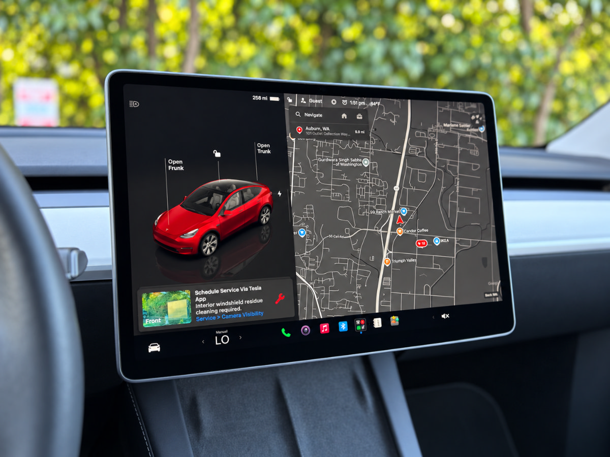 Used 2023 Tesla Model Y Long Range AWD/4WD image 21