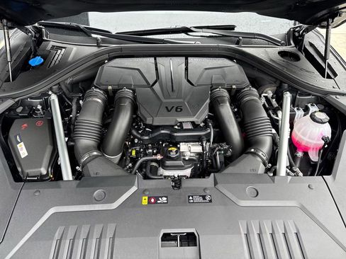 New 2026 Genesis GV70 3.5T Sport Advanced image 21