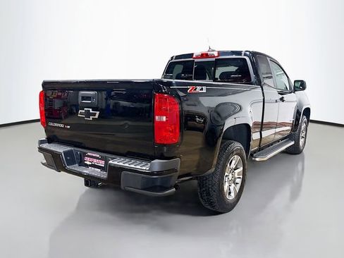 Used 2018 Chevrolet Colorado Z71 AWD/4WD image 7
