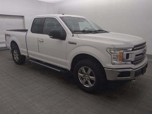 Used 2018 Ford F150 XLT w/ Equipment Group 302A Luxury AWD/4WD image 11