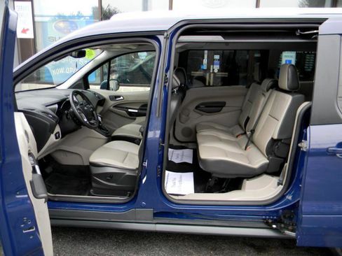 Used 2015 Ford Transit Connect Titanium image 13