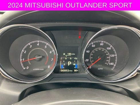 Used 2024 Mitsubishi Outlander Sport AWD image 22
