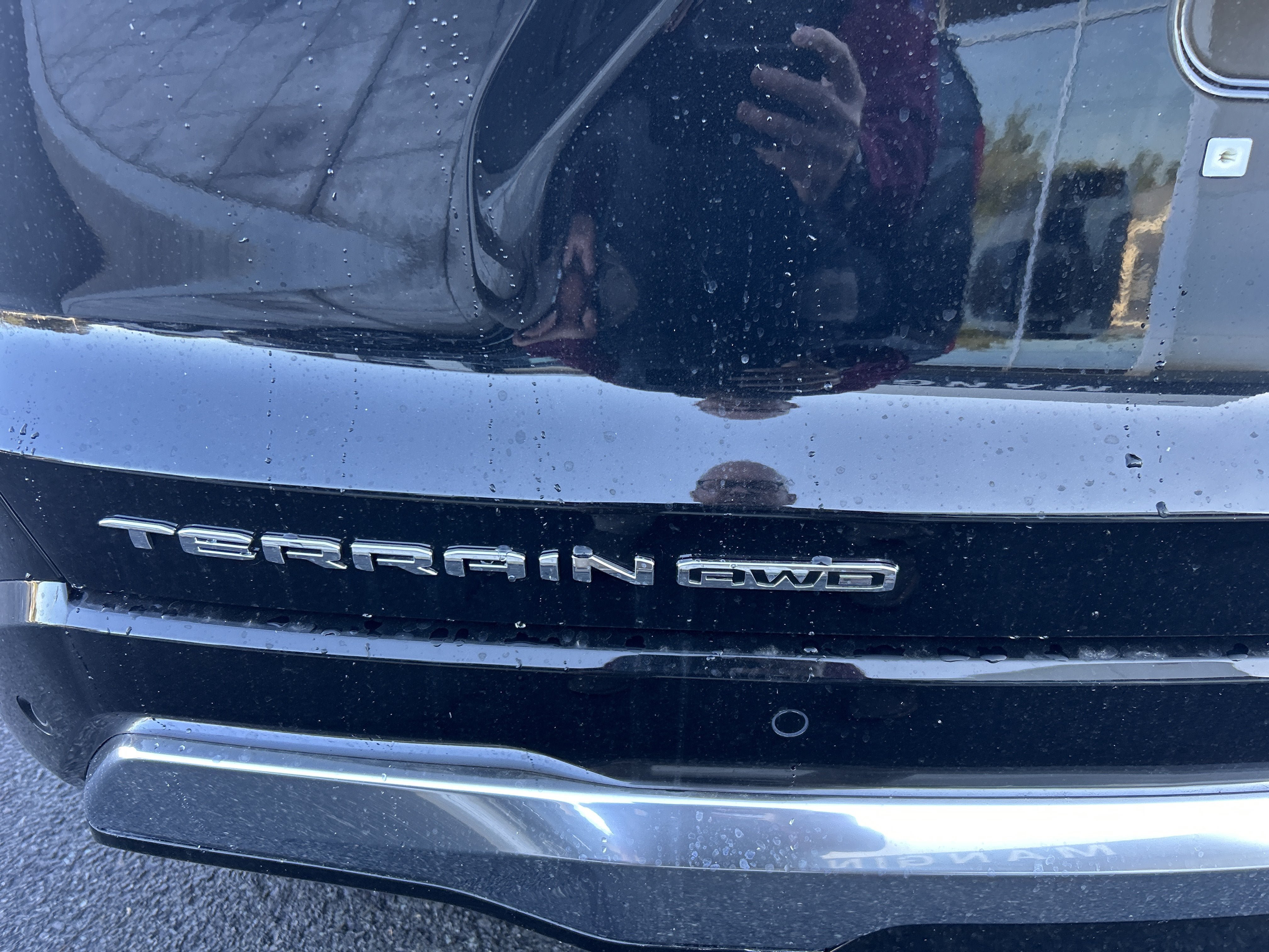 New 2027 GMC Terrain Denali w/ LPO, Floor Liner Package AWD/4WD image 7
