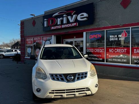 Used 2012 Nissan Rogue S w/ Special Edition Pkg image 1