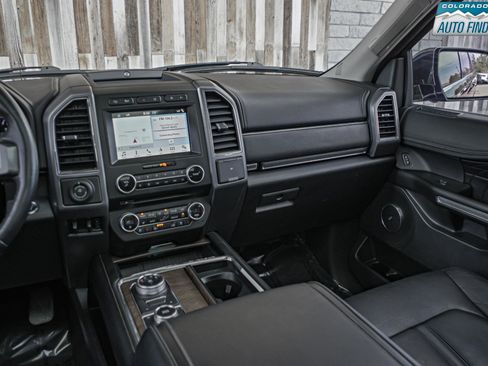 Used 2018 Ford Expedition Max Platinum image 18