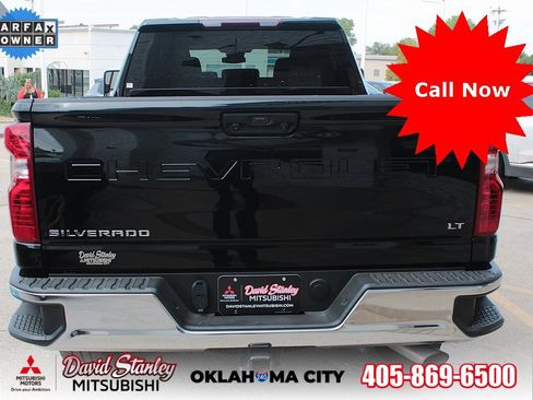 Used 2024 Chevrolet Silverado 2500 LT w/ Convenience Package image 10