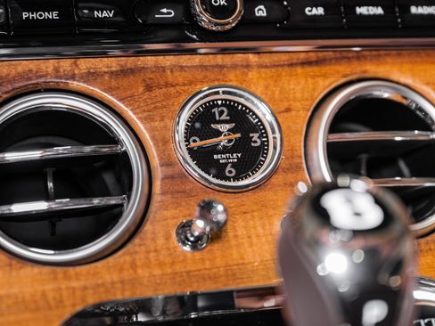 Used 2026 Bentley Continental GT AWD/4WD image 34
