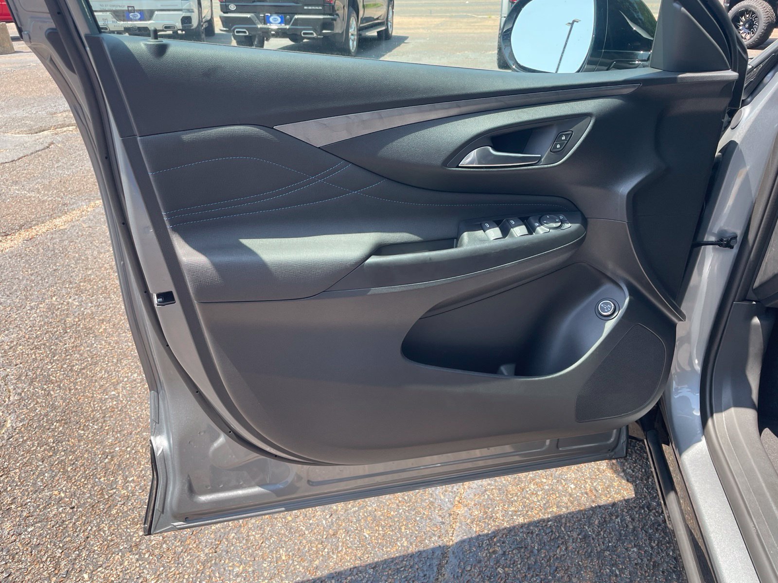 New 2026 Buick Envista Sport Touring w/ Convenience I Package FWD image 15