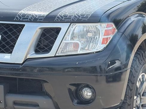 Used 2020 Nissan Frontier PRO-4X AWD/4WD image 4