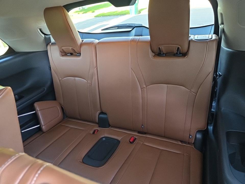 Used 2023 INFINITI QX60 Sensory w/ Vision Package AWD/4WD image 10