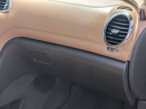 Used 2015 Buick Enclave Leather AWD/4WD image 26