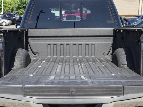 Used 2022 Ford F250 Lariat w/ Tremor Off-Road Package AWD/4WD image 29