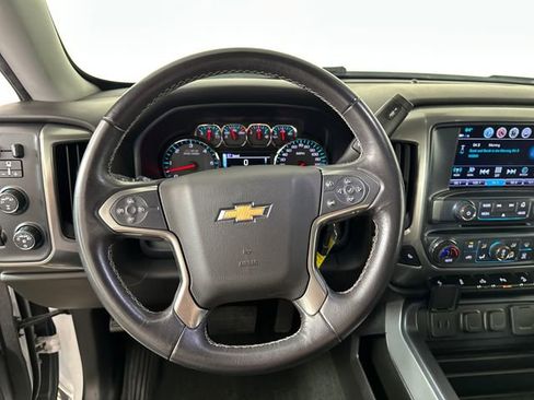Used 2018 Chevrolet Silverado 1500 LT w/ Redline Edition image 14