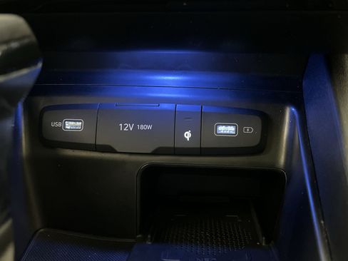 Used 2022 Hyundai Santa Cruz Limited image 34