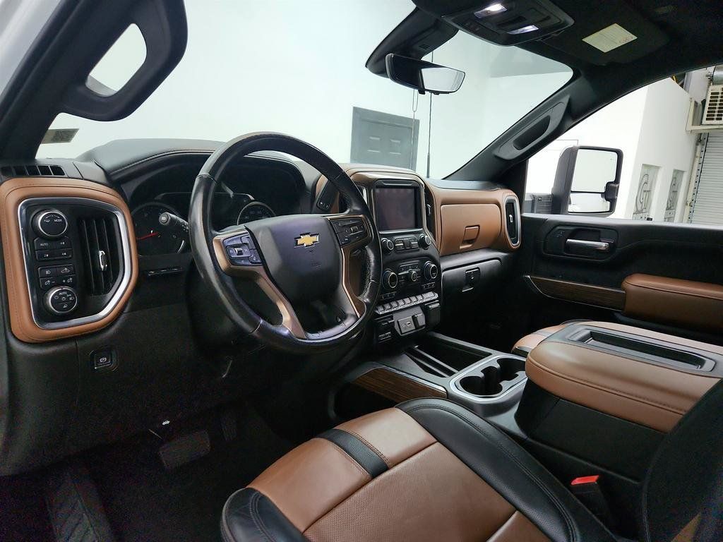 Used 2021 Chevrolet Silverado 3500 High Country AWD/4WD image 13