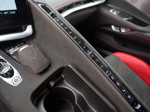 Used 2023 Chevrolet Corvette Stingray Premium Cpe w/ Z51 Performance Package RWD image 26