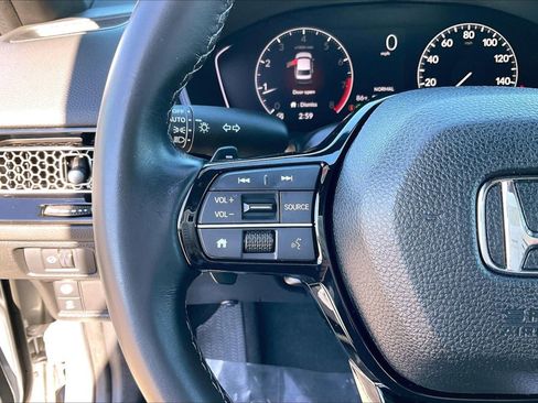 Used 2023 Honda Civic Sport image 14