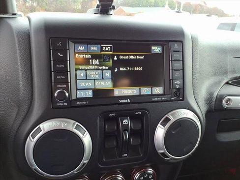 Used 2016 Jeep Wrangler Unlimited Sahara w/ Connectivity Group image 9