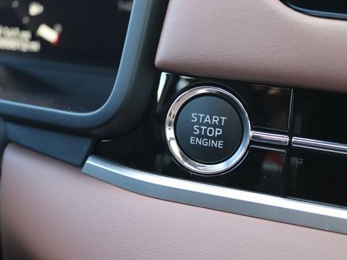 New 2025 Mitsubishi Outlander SEL image 20