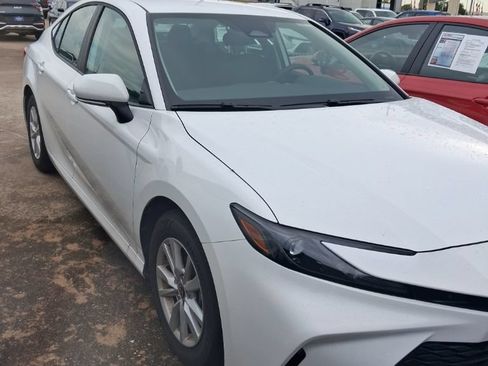 Used 2026 Toyota Camry LE FWD image 2