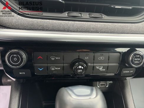 Used 2022 Jeep Compass Latitude AWD/4WD image 26