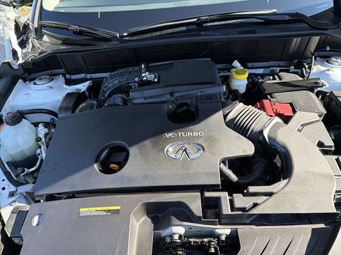 Certified 2025 INFINITI QX50 Luxe w/ Cargo Package AWD/4WD image 18