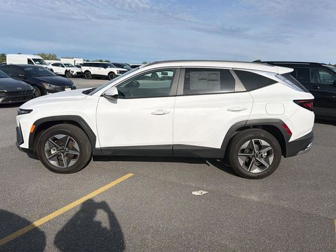 Used 2026 Hyundai Tucson SEL AWD/4WD image 3