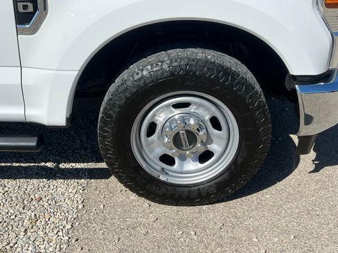 Used 2020 Ford F350 XL w/ Power Equipment Group RWD image 10