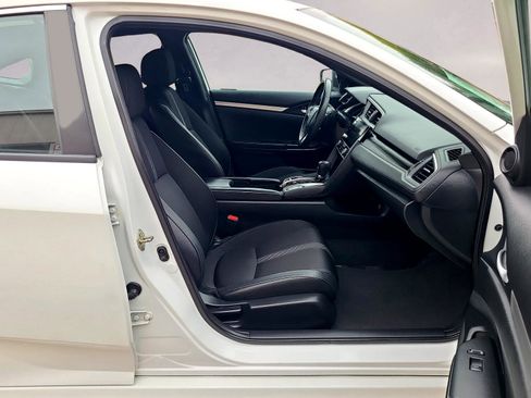 Used 2020 Honda Civic Sport image 23