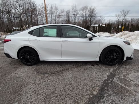 New 2026 Toyota Camry SE w/ Multimedia Upgrade Package image 8