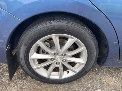 Used 2014 Subaru Impreza 2.0i Premium w/ All-Weather Package w/CVT image 17