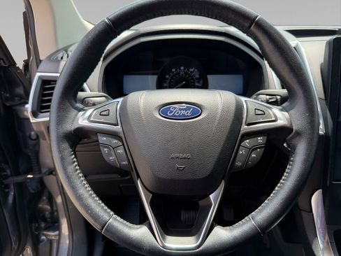 Used 2023 Ford Edge Titanium AWD/4WD image 13