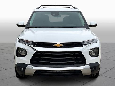 Used 2022 Chevrolet TrailBlazer LT image 3