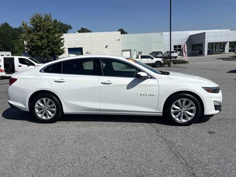 Used 2025 Chevrolet Malibu LT FWD image 5