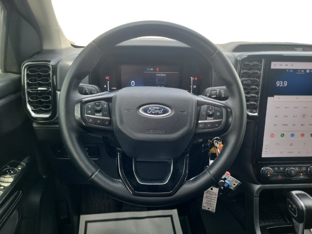 Used 2024 Ford Ranger XLT w/ Technology Package AWD/4WD image 13