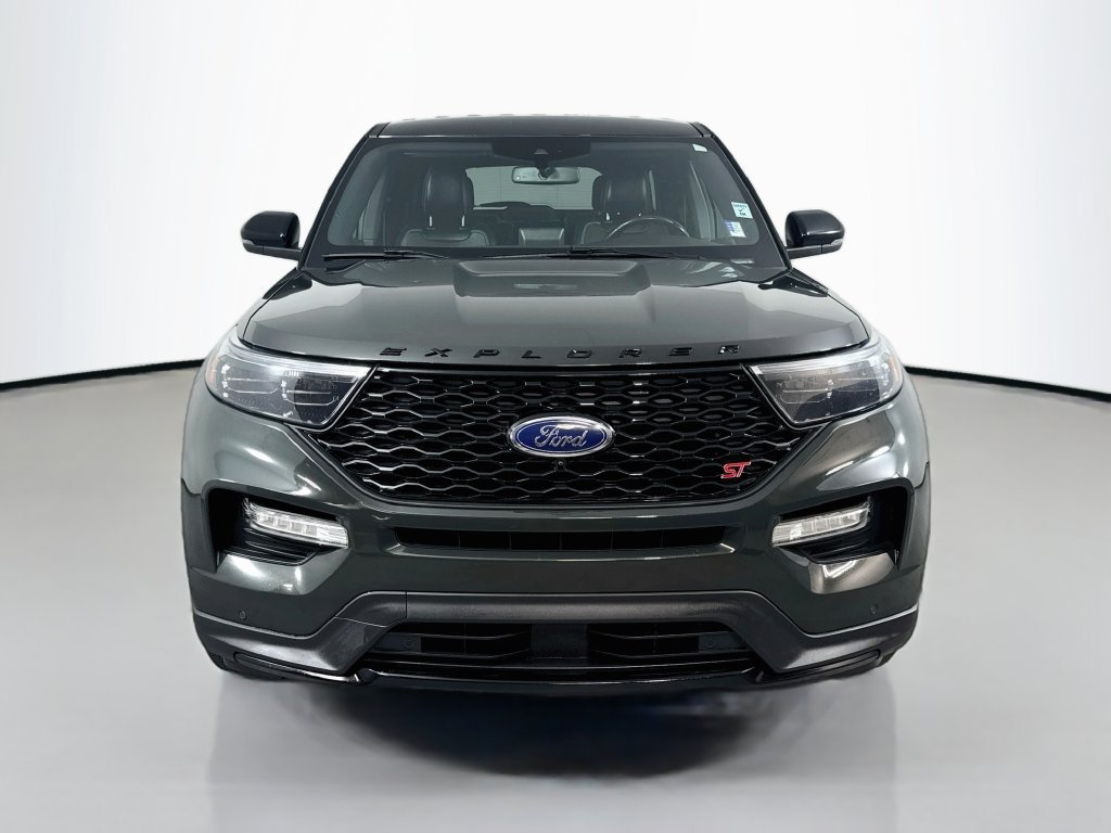 Used 2022 Ford Explorer ST w/ ST Street Pack AWD/4WD image 3