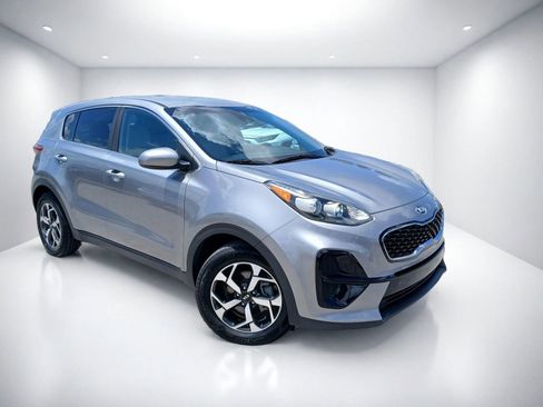 Used 2020 Kia Sportage LX FWD image 2