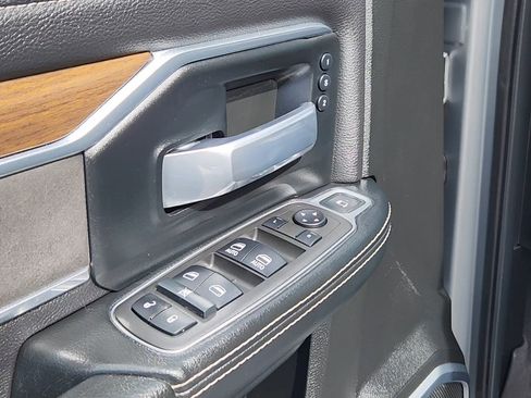 Used 2022 RAM 3500 Laramie image 7