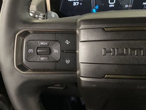 Used 2025 GMC Hummer EV 3X w/ LPO, Illumination Package image 20