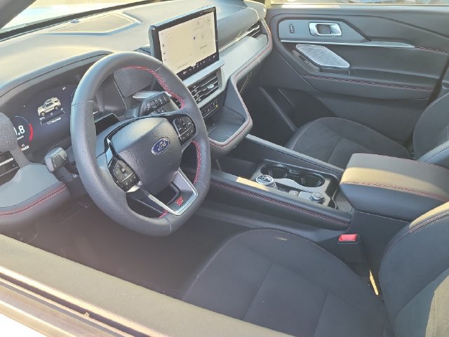 Used 2026 Ford Explorer ST w/ Sun And Sound Package AWD/4WD image 3