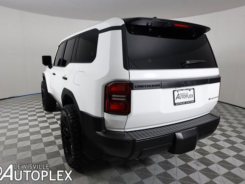 Used 2025 Toyota Land Cruiser image 14