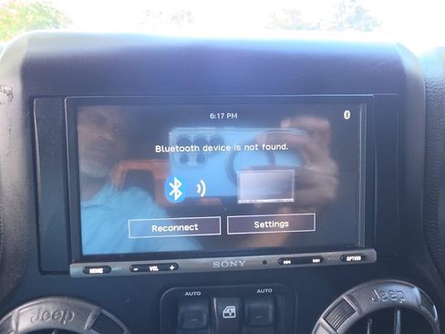 Used 2015 Jeep Wrangler Sport w/ Quick Order Package 23S AWD/4WD image 26