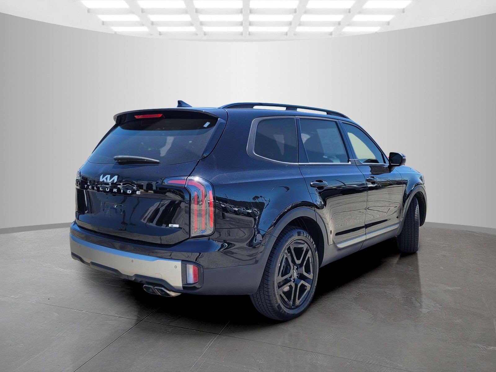 Used 2023 Kia Telluride EX X-Line AWD/4WD image 5