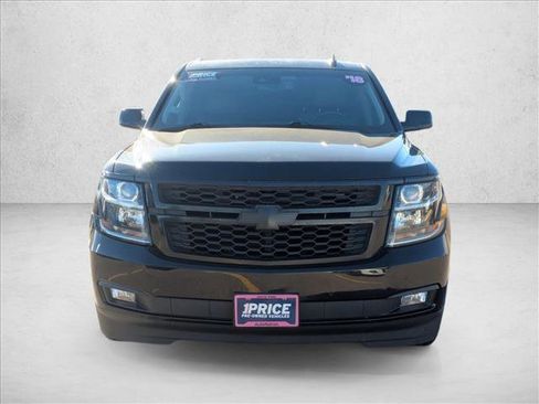 Used 2018 Chevrolet Tahoe LT w/ Luxury Package image 2