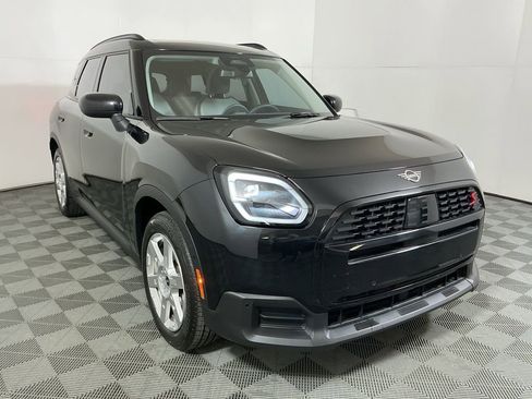 Certified 2025 MINI Cooper Countryman S image 4